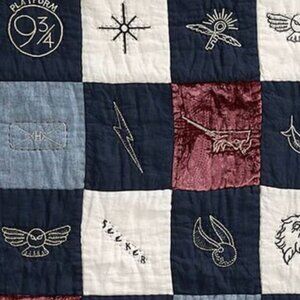 NWT: Pottery Barn Harry Potter Patchwork Toddler Quilt (Unopened)